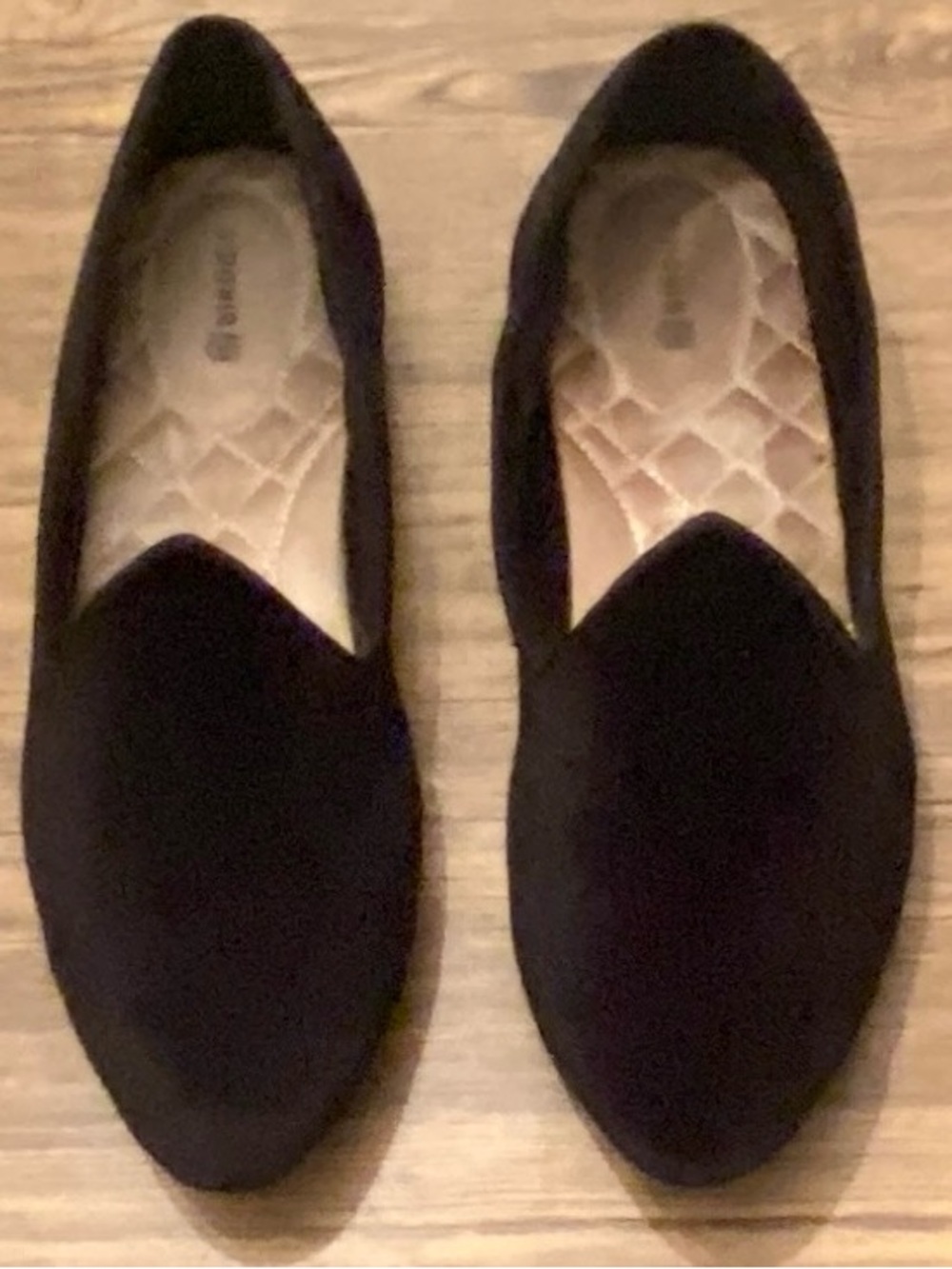 Birdies Sterling Black Velvet Slip-On Loafers, EUC Size 8